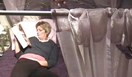 Zoe deutsche free ponos Andrews