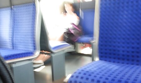 Milf Valentina nimmt gratis deutsche handy pornos zwei Bolzen auf!